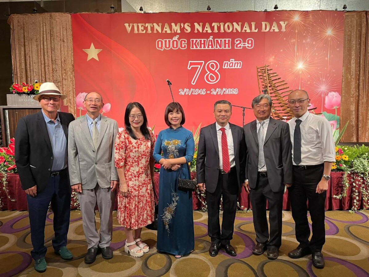 ▲2023年俞伯璋律師受越南經濟辦事處武進勇大使邀約參與越南社會主義共和國第78年國慶酒會。(記者/陳維鈞翻攝）