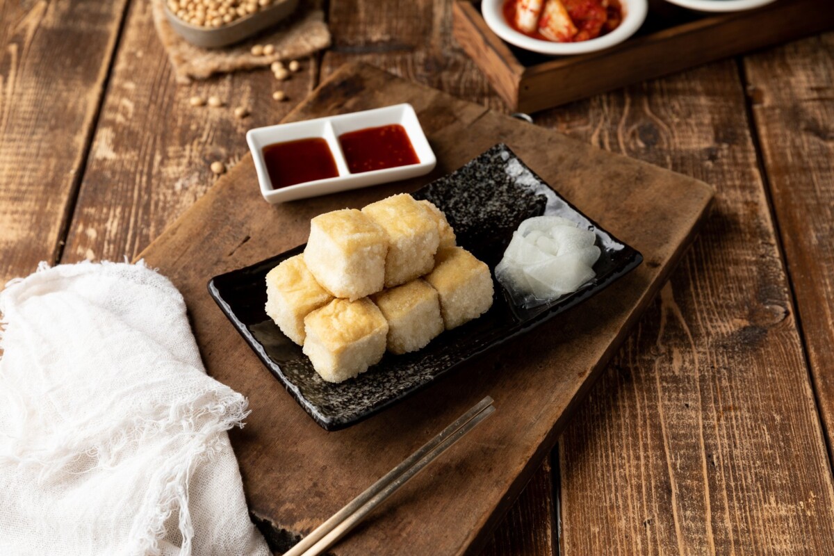 ▲北村豆腐家-草堂酥炸豆腐$98。（圖/豆府餐飲集團提供）