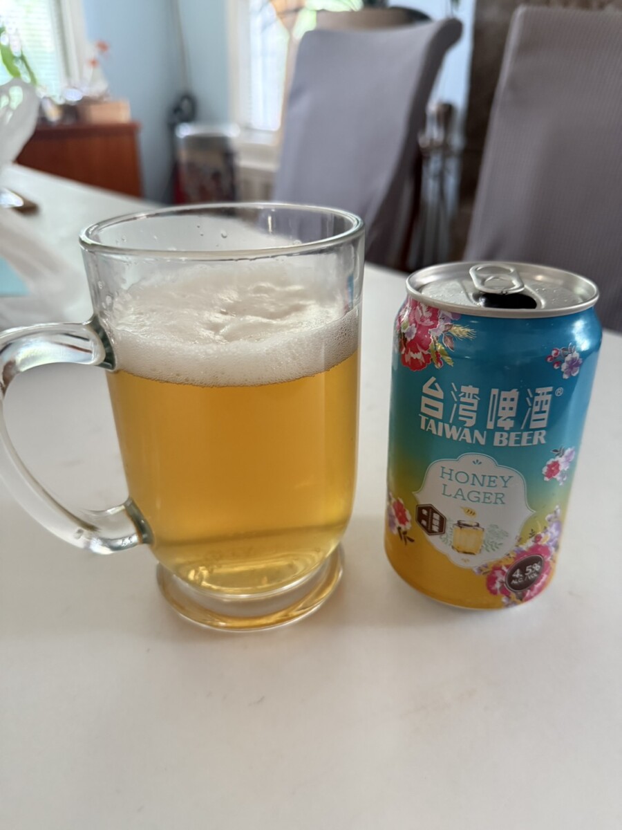 來參加這場台灣嘉年華喝上清涼的台灣啤酒是別有一番風味。(影像由Taiwan Aloha提供)。
