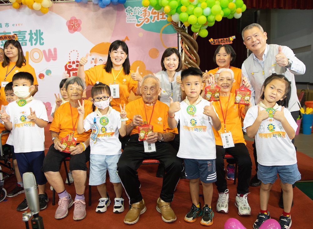 嘉義市長期照顧管理中心4日在嘉義市港坪運動公園體育館，辦理第3屆「福康嘉桃 壽比諸羅SHOW」活動。（圖/嘉義市政府提供）