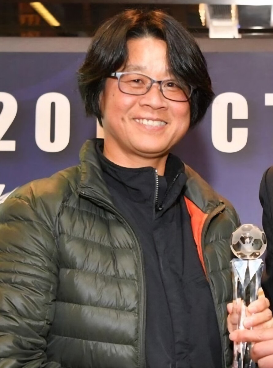 遭指控涉及多起「抽血換學分」惡行的台灣師範大學教授周台英目前依然神隱。(影像自中華足協社群網頁)。