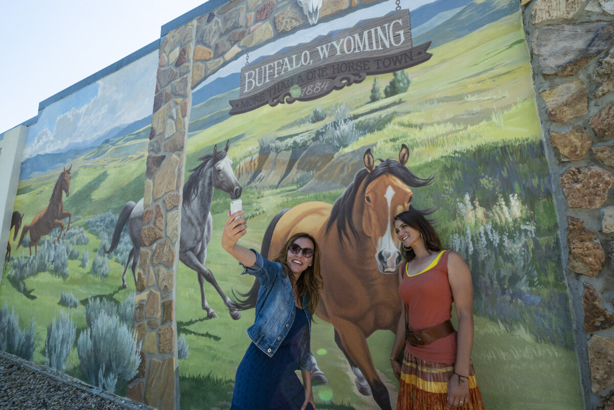 Brand usa wyoming road trips 2018