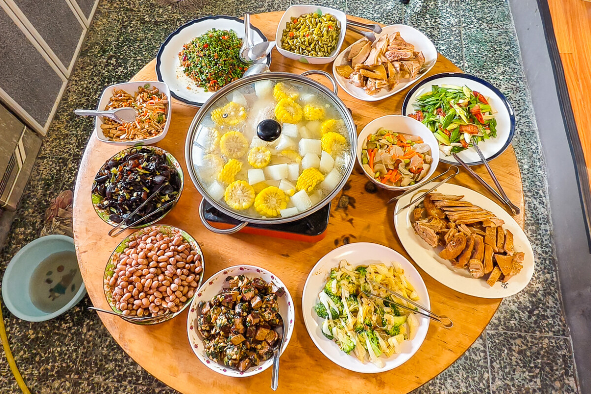 ▲「吳恩文的快樂廚房」，分享許多美食料理與小撇步。（圖/記者黃淑貞攝）