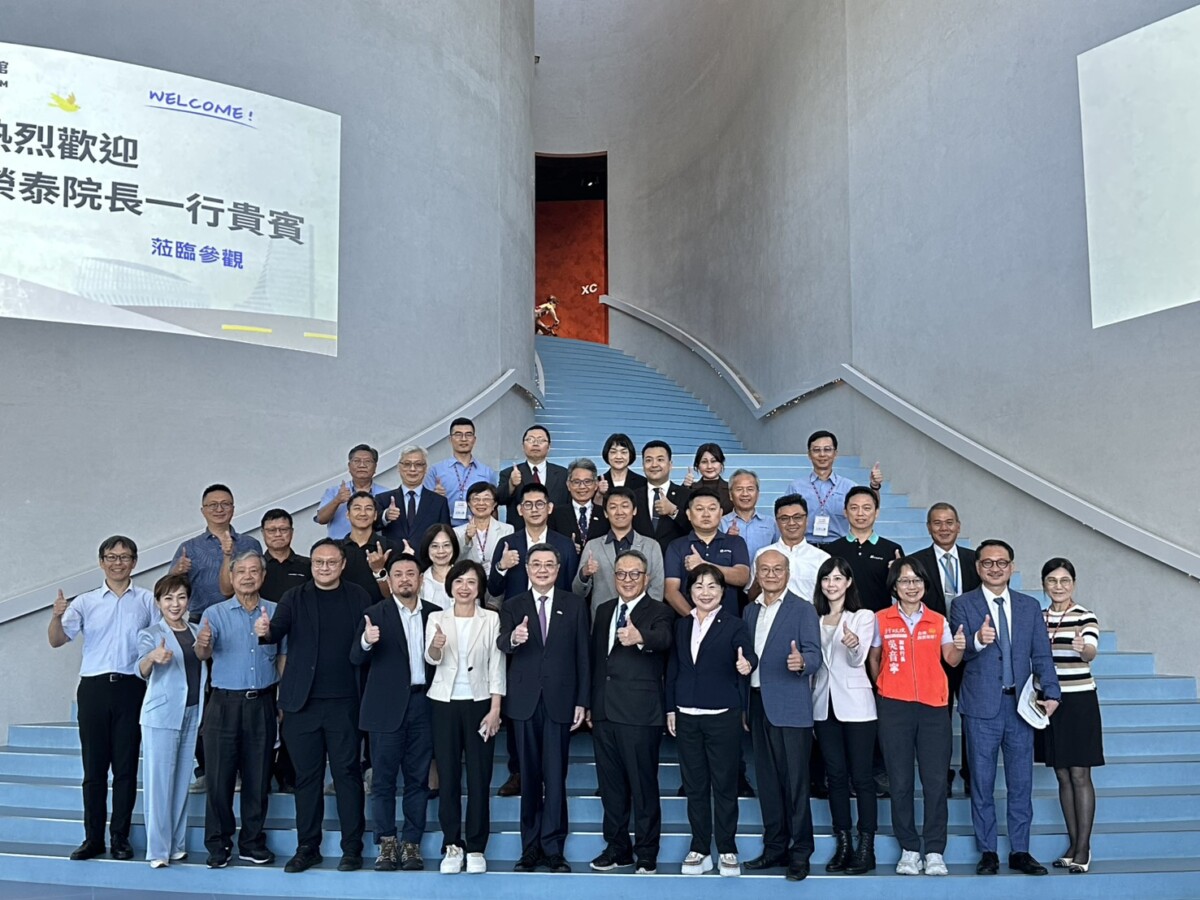 ▲行政院長與中部自行車業者交流，中市府全力協助企業穩定發展。(圖/中市府提供)