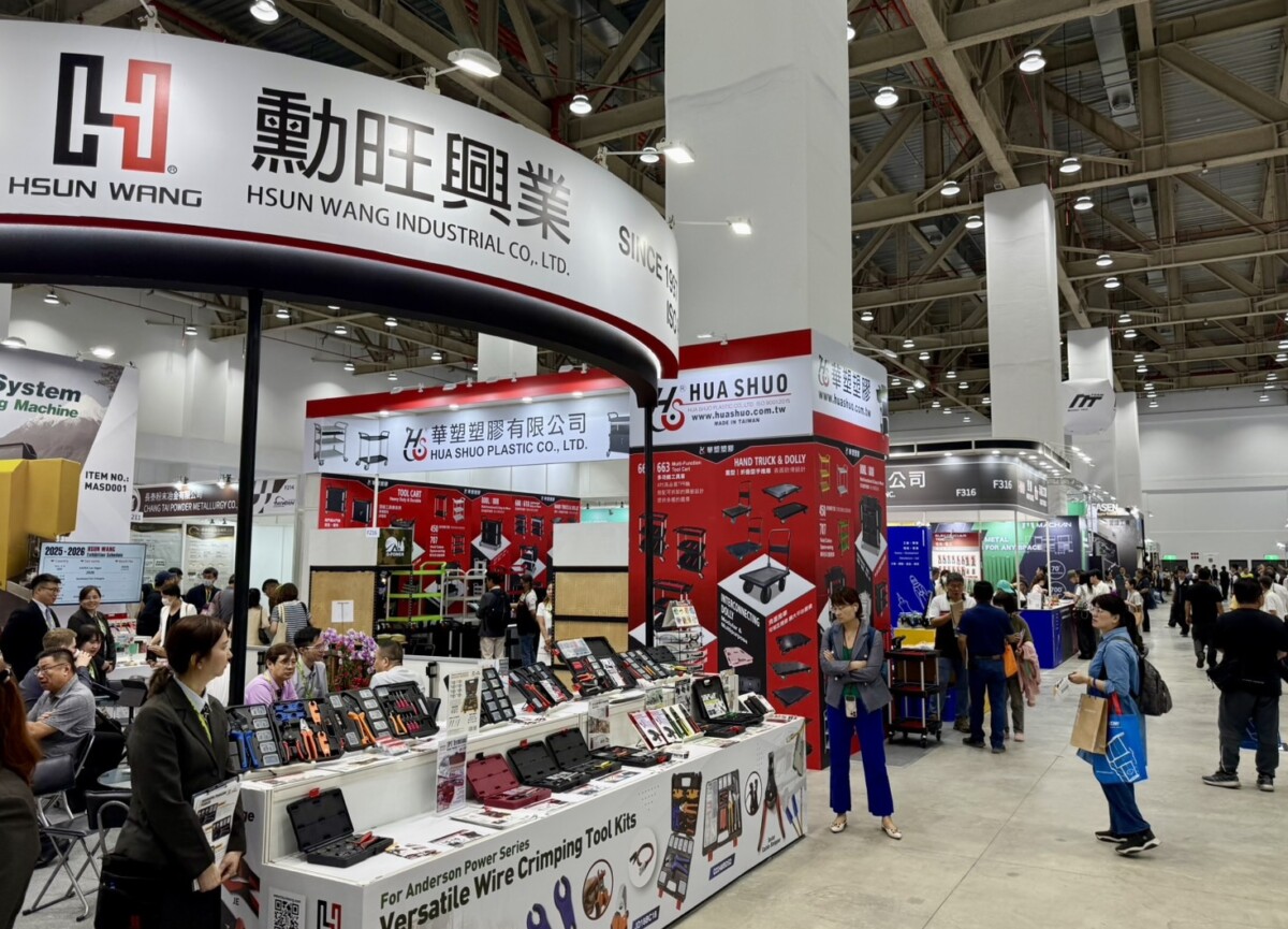 ▲會展中心一期全部開幕後，可容納約2,360個標準攤位，成為中台灣最具規模的展覽場域。(圖/記者顏淑娟攝)