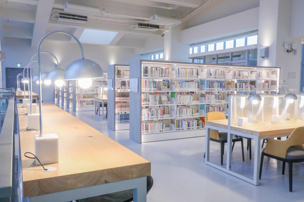 ▲獻給市民「愛的禮物」！台中東勢「許良宇圖書館」開館。(圖/中市府提供)