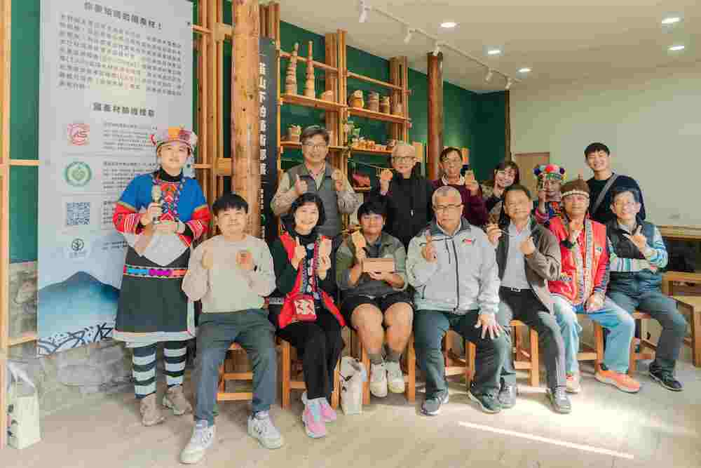 林保署嘉義分署為致力輔導推動「補木－來吉木製所創生計畫」，展現部落木工產業深耕成果，與文化永續及山村創生的發展實力。（圖/林保署嘉義分署提供）