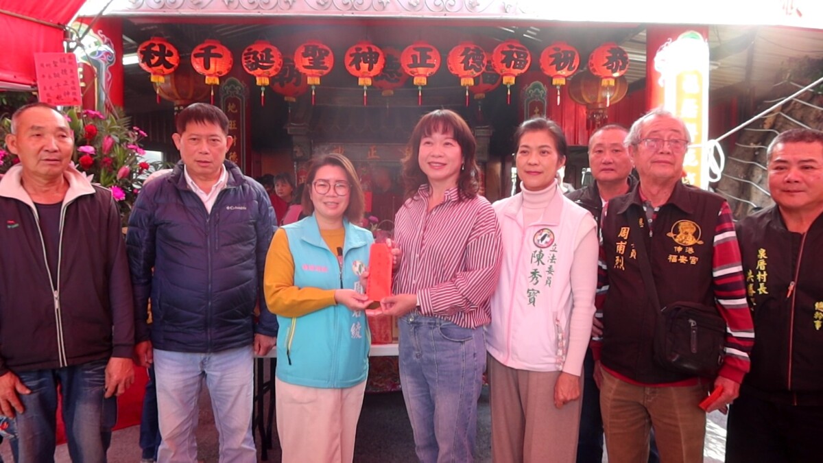 伯公疼囡仔！泉州厝福德廟捐6萬助學又挺球隊