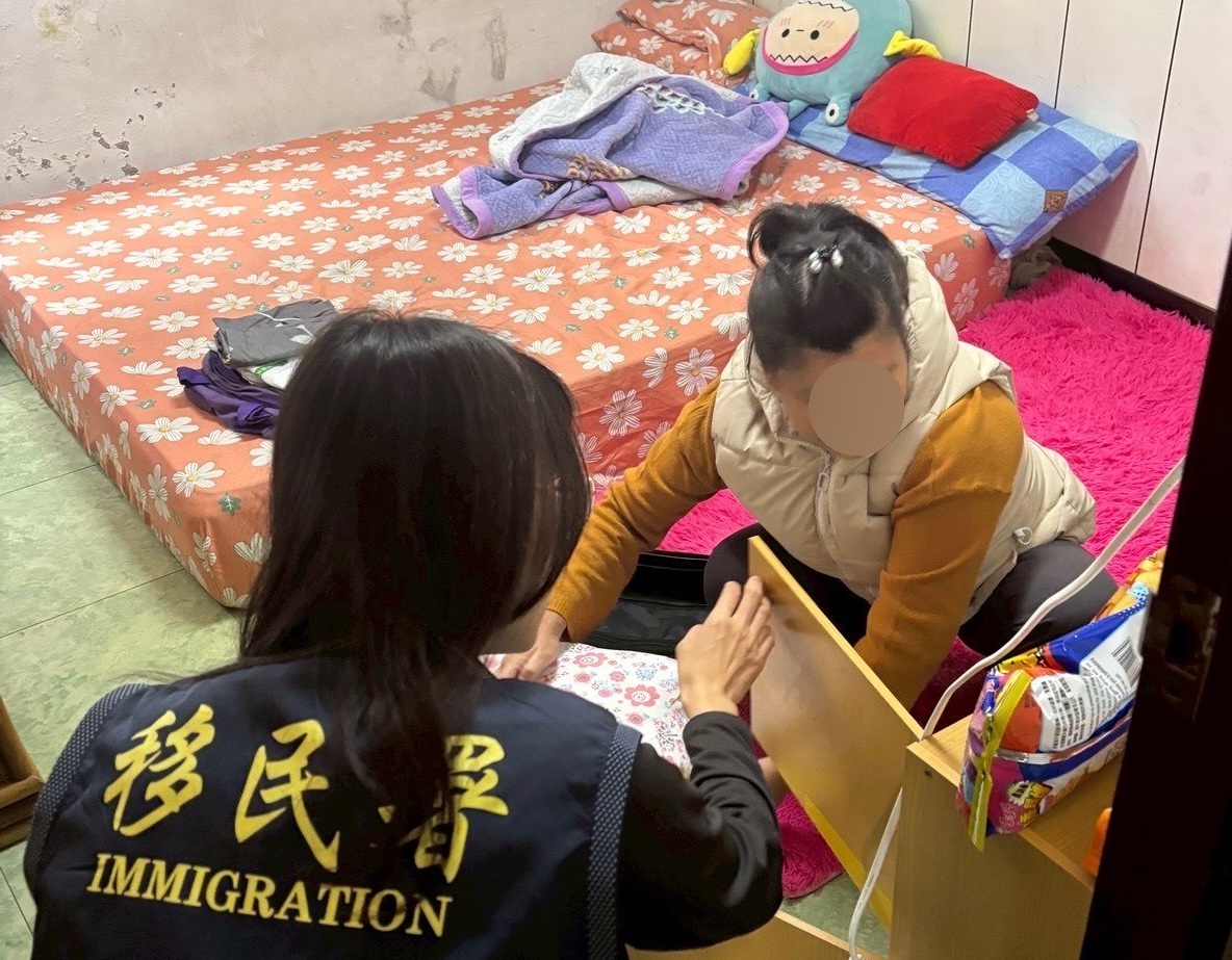 失聯移工產後癲癇   移民官人道關懷展現執法溫度