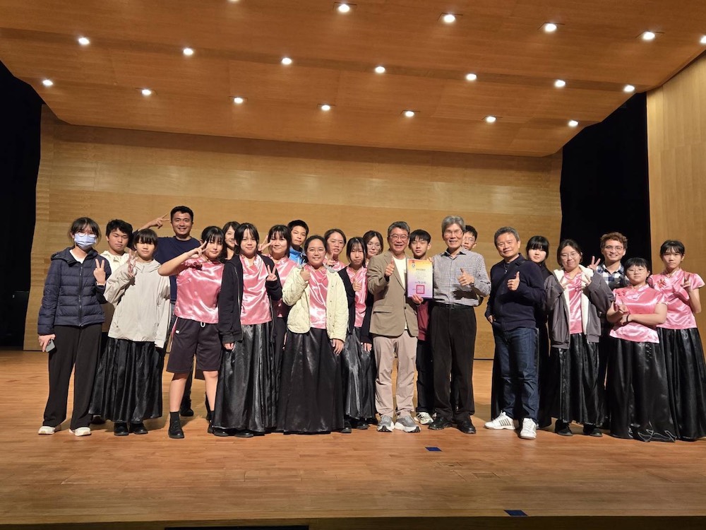 永慶高中國樂團代表嘉義縣參加「115年全國學生音樂比賽—絲竹室內樂合奏」，勇奪全國高中職團體B組「特優」佳績，逆轉奇蹟為嘉義縣爭光。（圖/永慶高中提供）