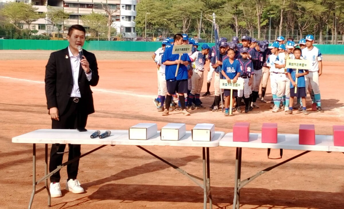 ▲高雄中區扶輪社社長王勛緯閉幕致詞勉勵選手勝不驕、敗不餒。(圖/主辦單位提供)