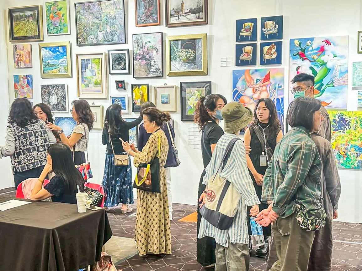 ▲《2026高雄藝術博覽會》開創藝術展演全新型態，打造更貼近大眾的觀展體驗。（圖/新光三越高雄左營店提供）