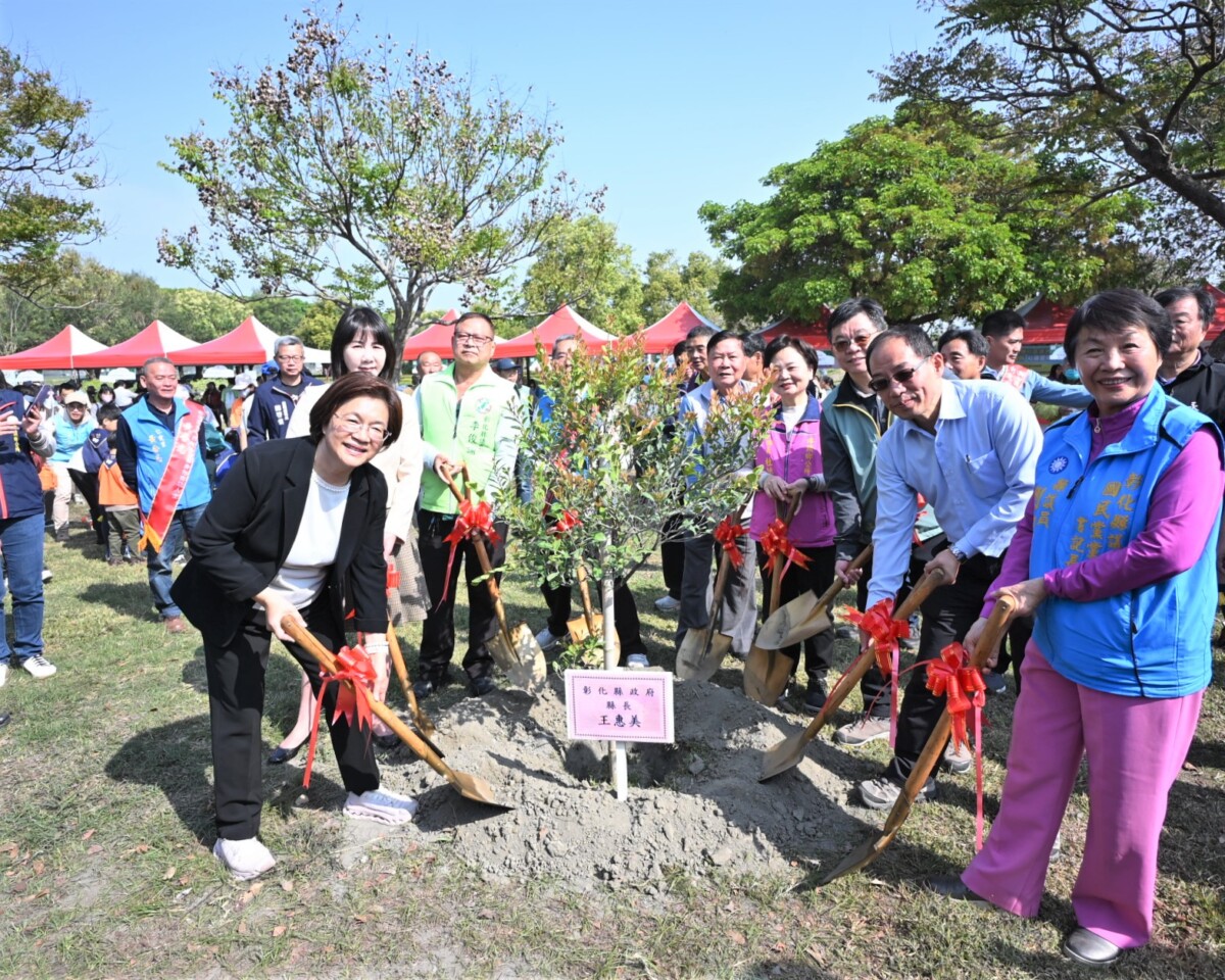 植樹護地球從地方做起　2千株苗木開放民眾領取
