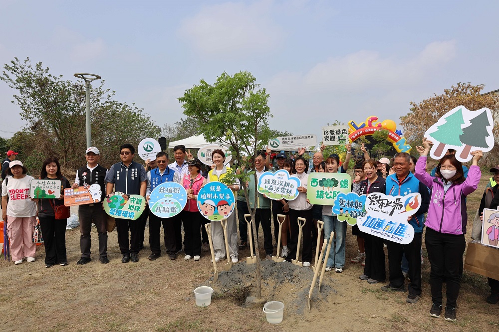 西螺公墓變綠地　雲林植樹節打造兩千平方生態公園