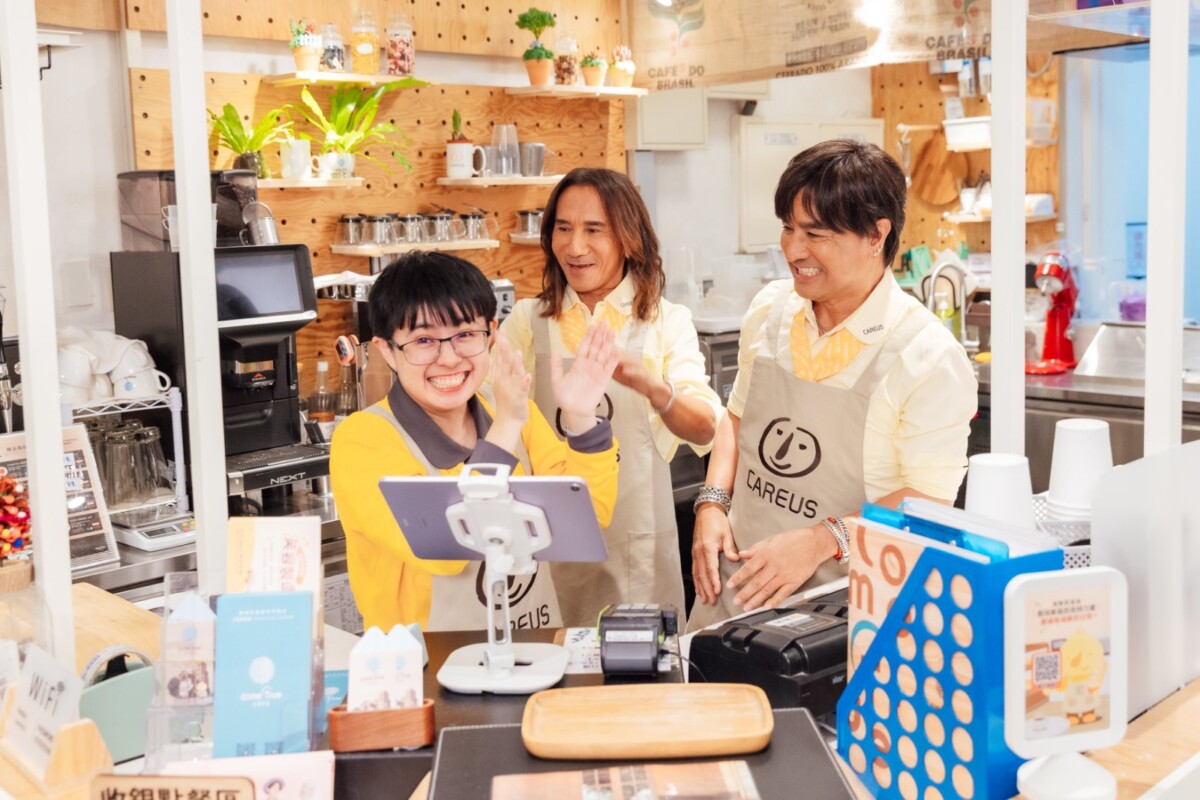 06fc4d03c81ce4087555bb788a250d44