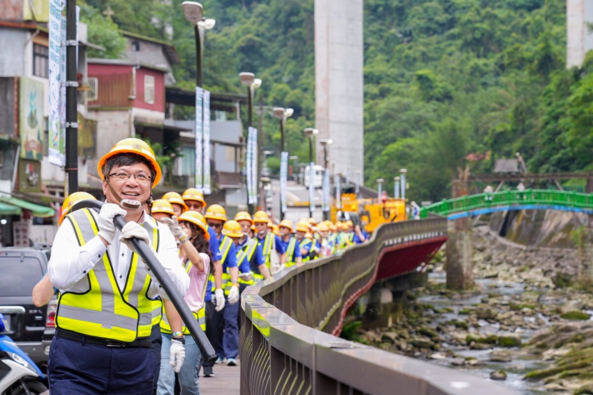 15c419d89a9e86feb730fc09d6d03d49