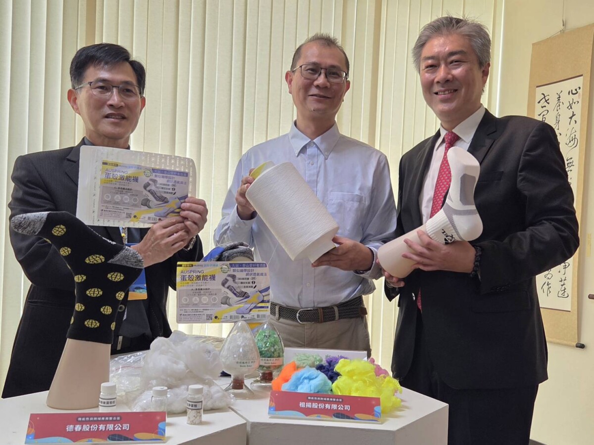 1681b8cb3677b388b647c1a209d7c7fb