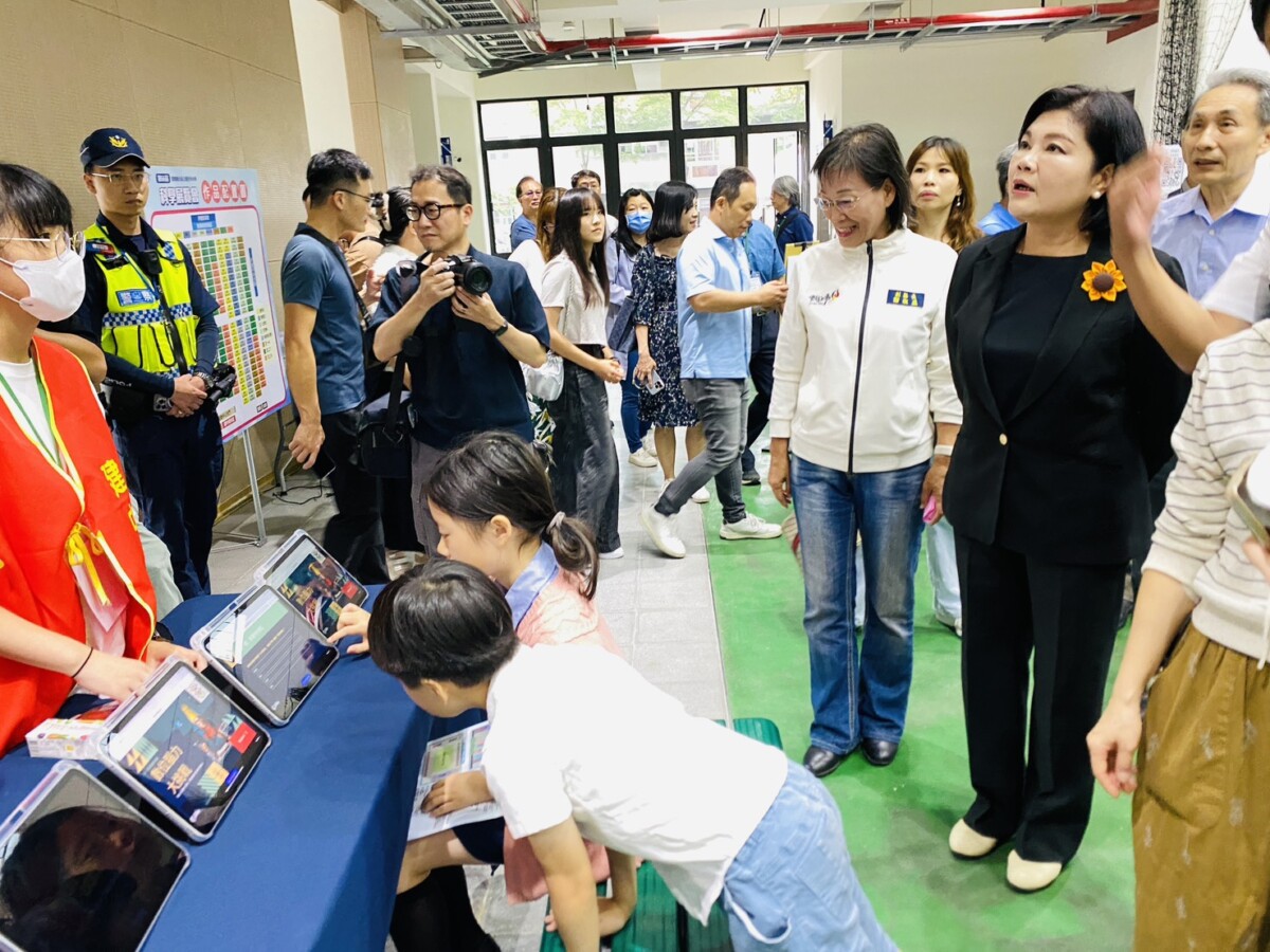 21165d4aeb7acc2f07f2dcbce29b299d