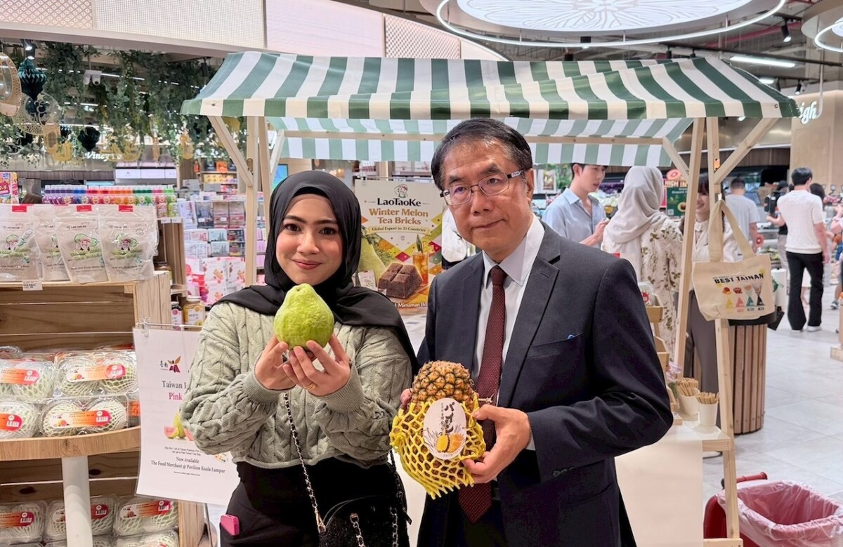 28f4e03811eae24724a3f6d71f56c994