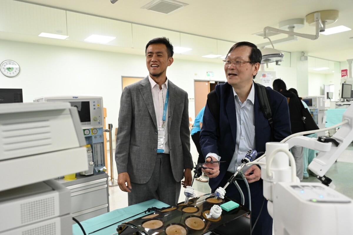 3aef99601f5ea521367bece4ae59d579