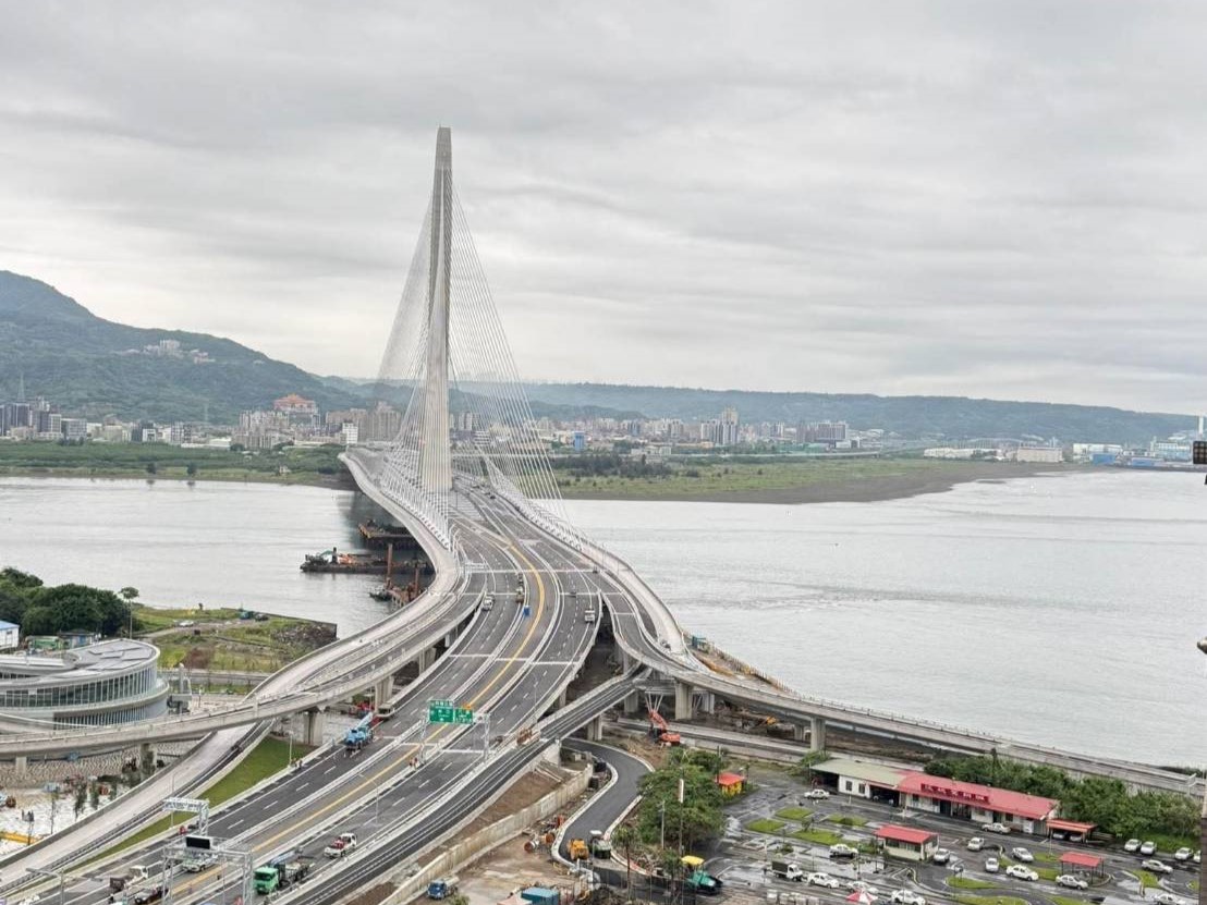 42542c9ecfa122d7e9496967858e5d23