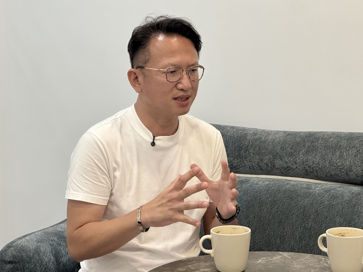 53824d7760d44c3266294e8926d7eeb4