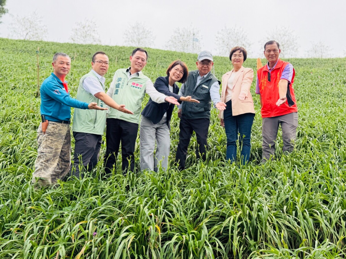 61330ceaa37ebfc76631240b74b09efb