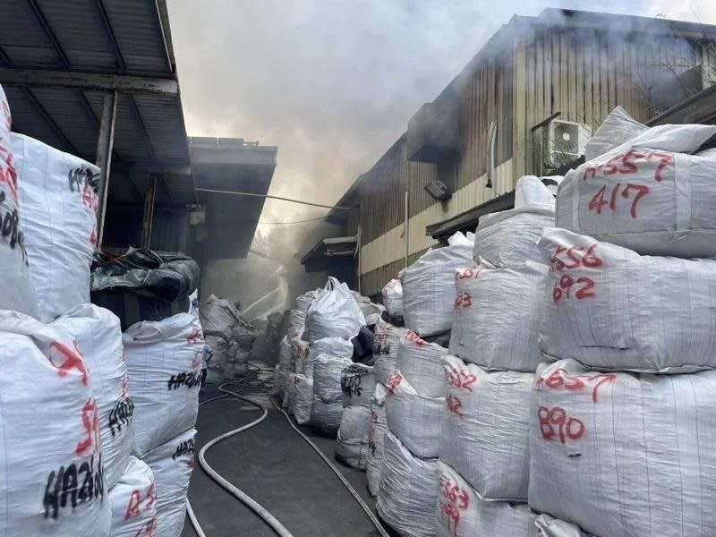 73428ee81e5d13283612b2ad775f38e4