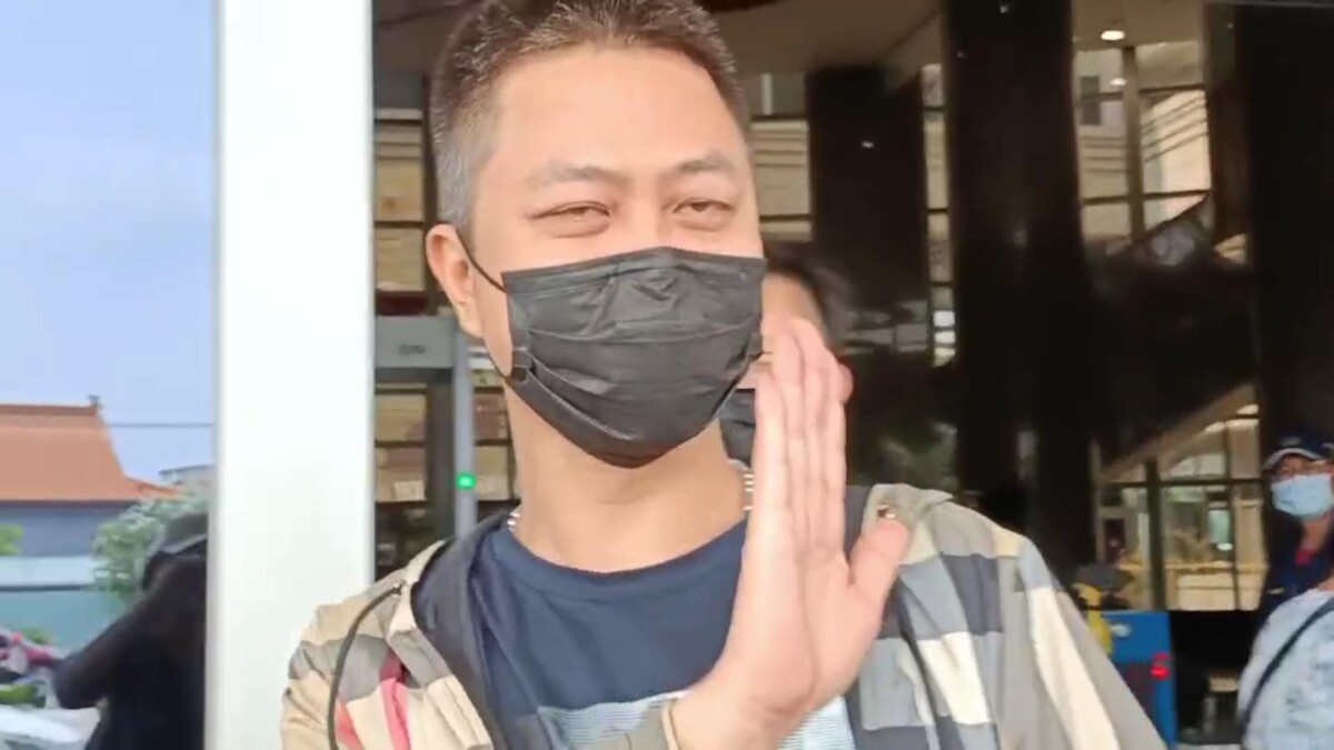 802b126162e6d42b7847aff72bb26a35