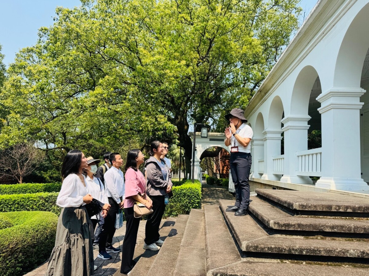 8d5bc6e5d19dda0823af41f998d9047b