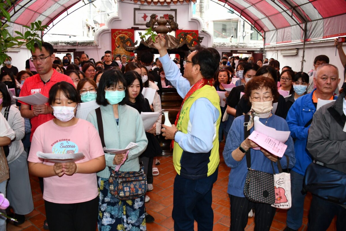 943696f28c4f8a9f3a3dd05596c0e6c1