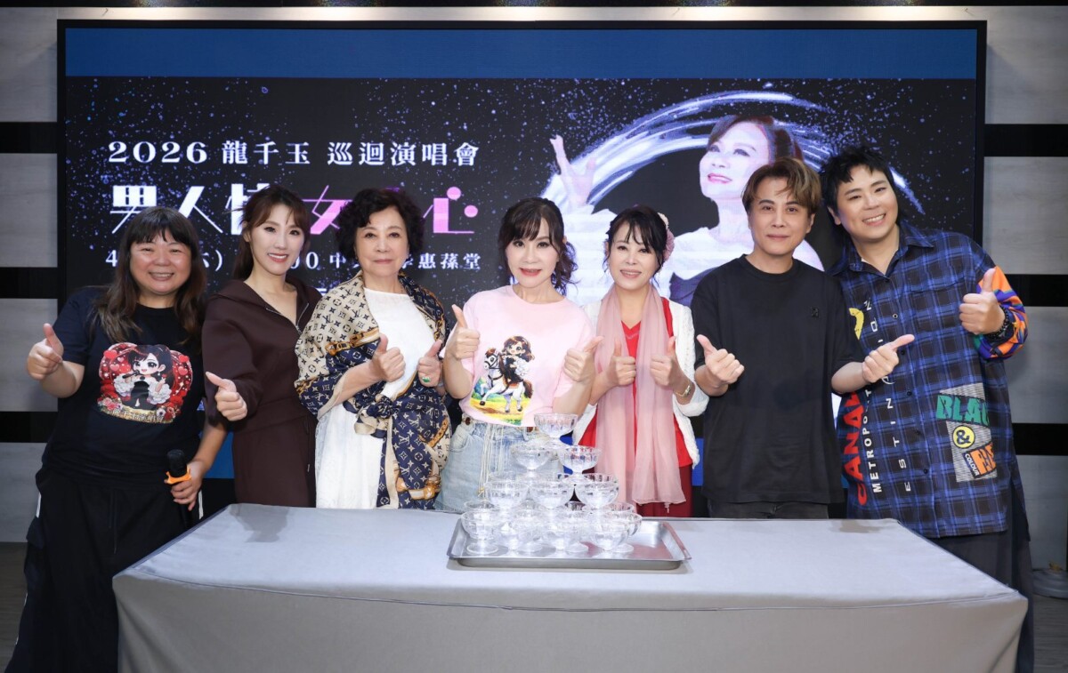 98b421dddb5c32de027c457c7ecbb8bf