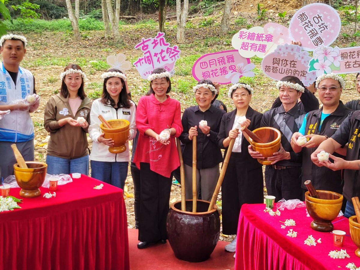 B23cefc4f7de2853aecb41424575424c