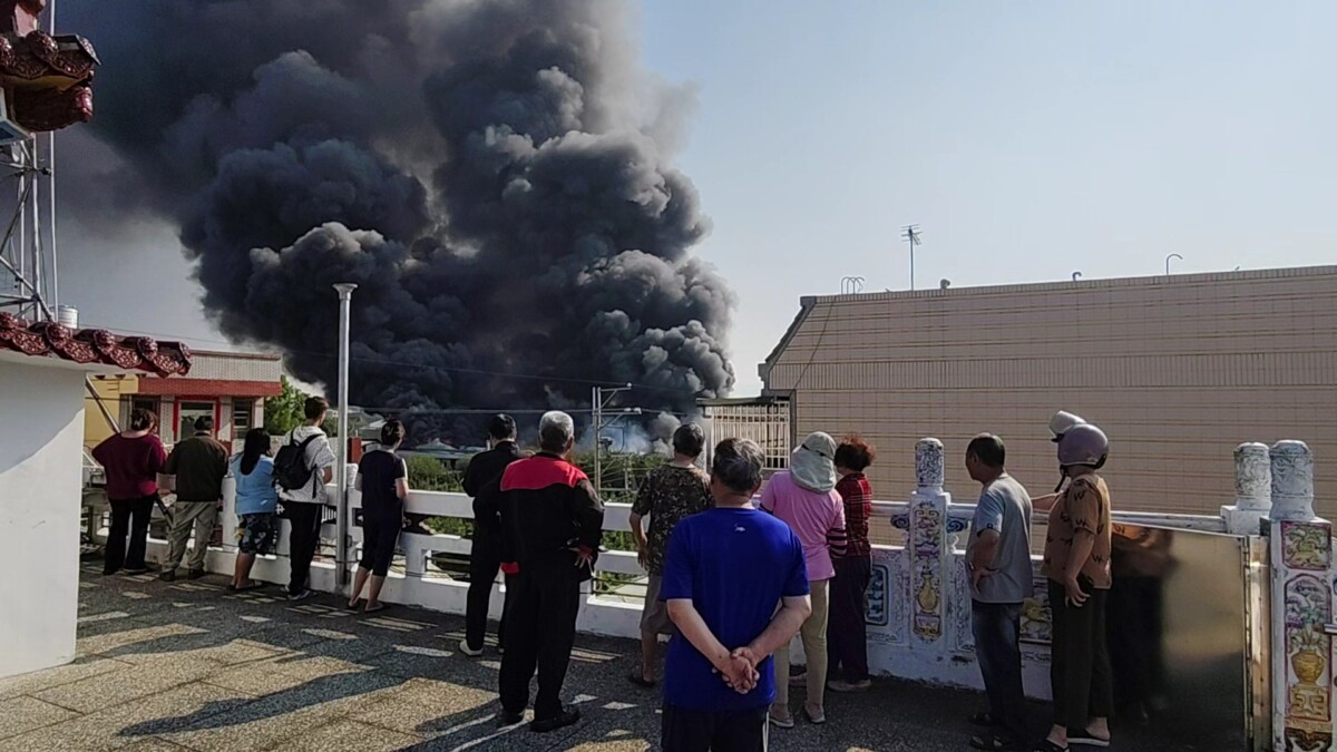 B283e23e1cb94a39caca9ed2ea49c1ee