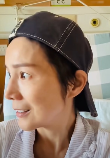 B62aa09eb3766081d6d8484fbd293902