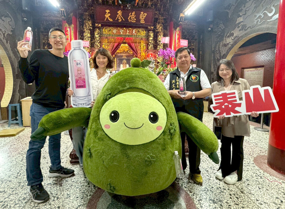 D5e71adeeb3b776ce7bfd159420fbeed