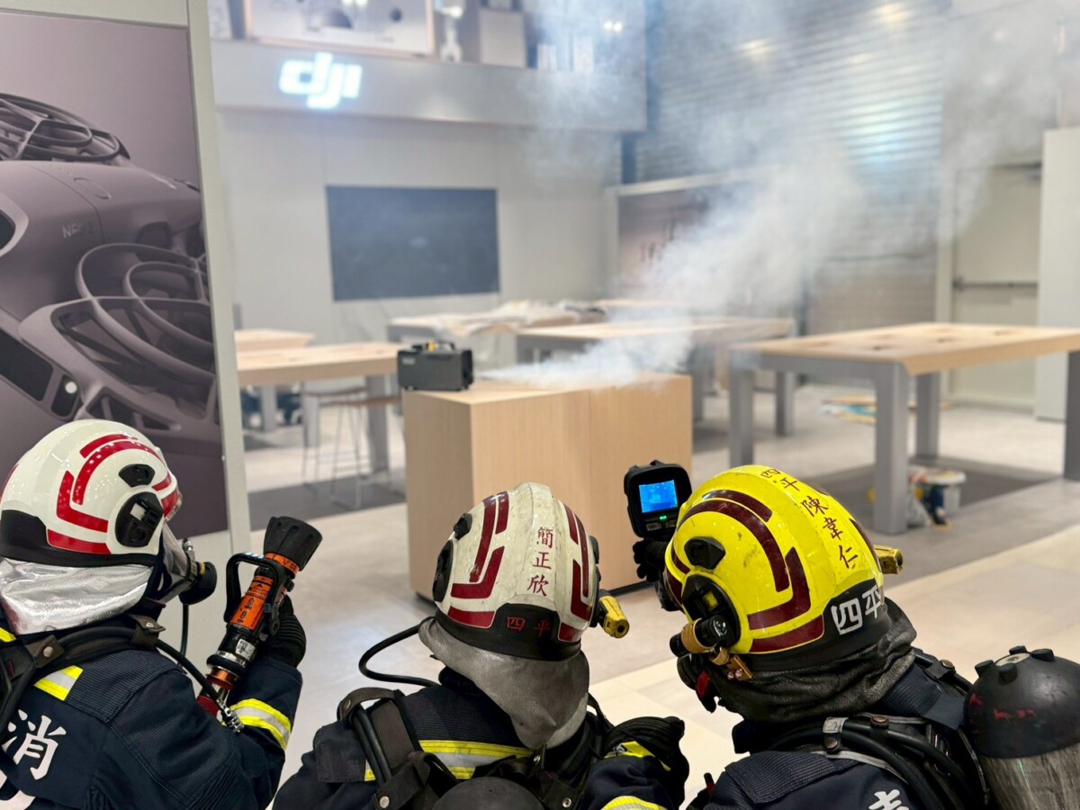 D7af3a53d2eeb43e5005eb151cedfd83