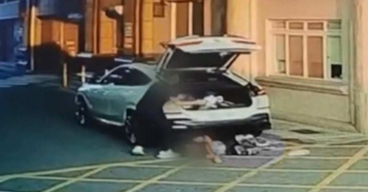 D822ff6d92daf9e0213d9b404740a96d