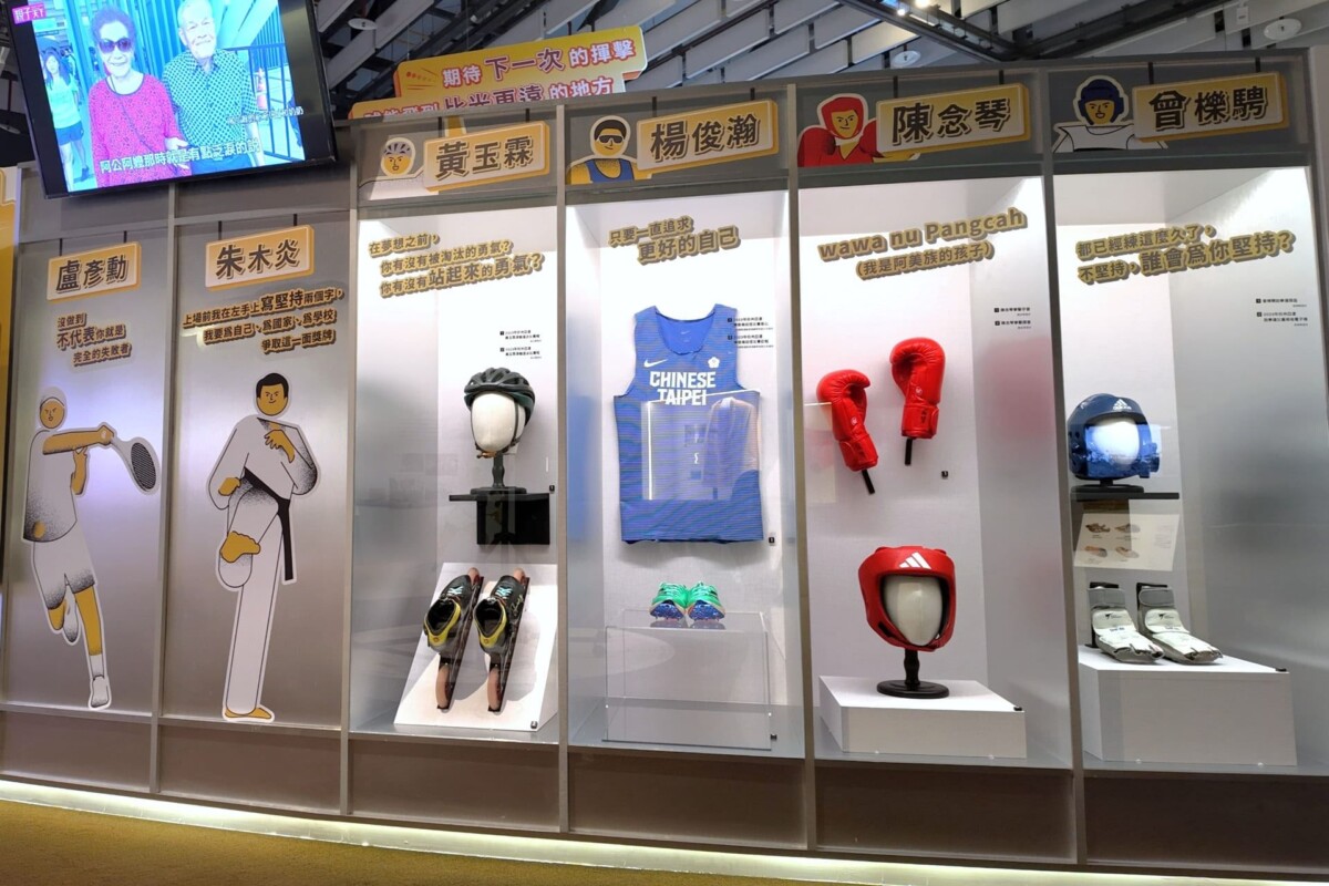 De6e0a37de4660f4a6ef004aa8530a8c