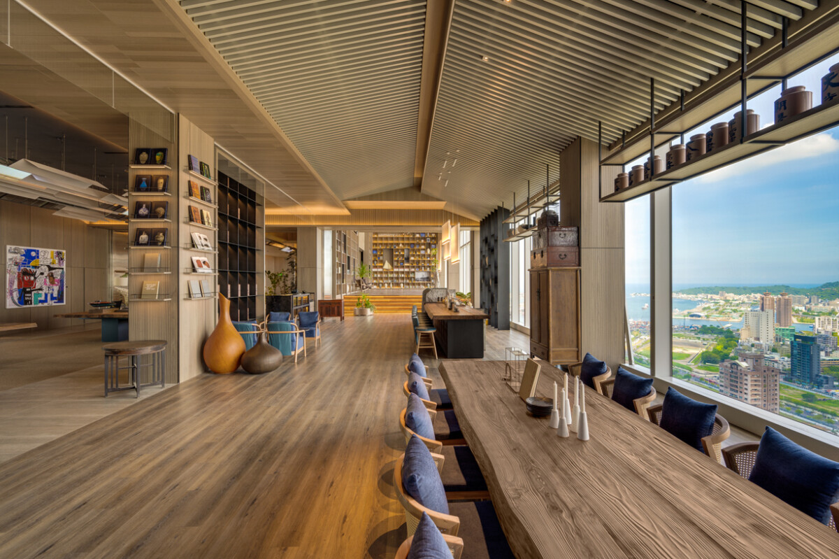 ▲藝術午茶單人套票含2026承億亞灣藝術節門票與二五樓大廳午茶套餐。（圖/高雄承億酒店提供）