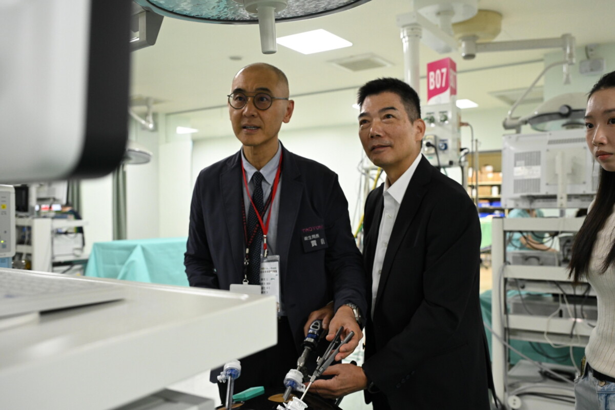 Eee2466d7edcc010bc6202d688e31020