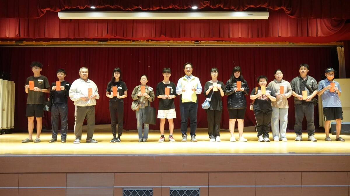 Efdad3661a3748eb9902642ac6f794a7