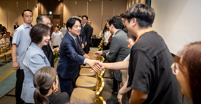 F5a2845f54f2460755d4e71bcded8331