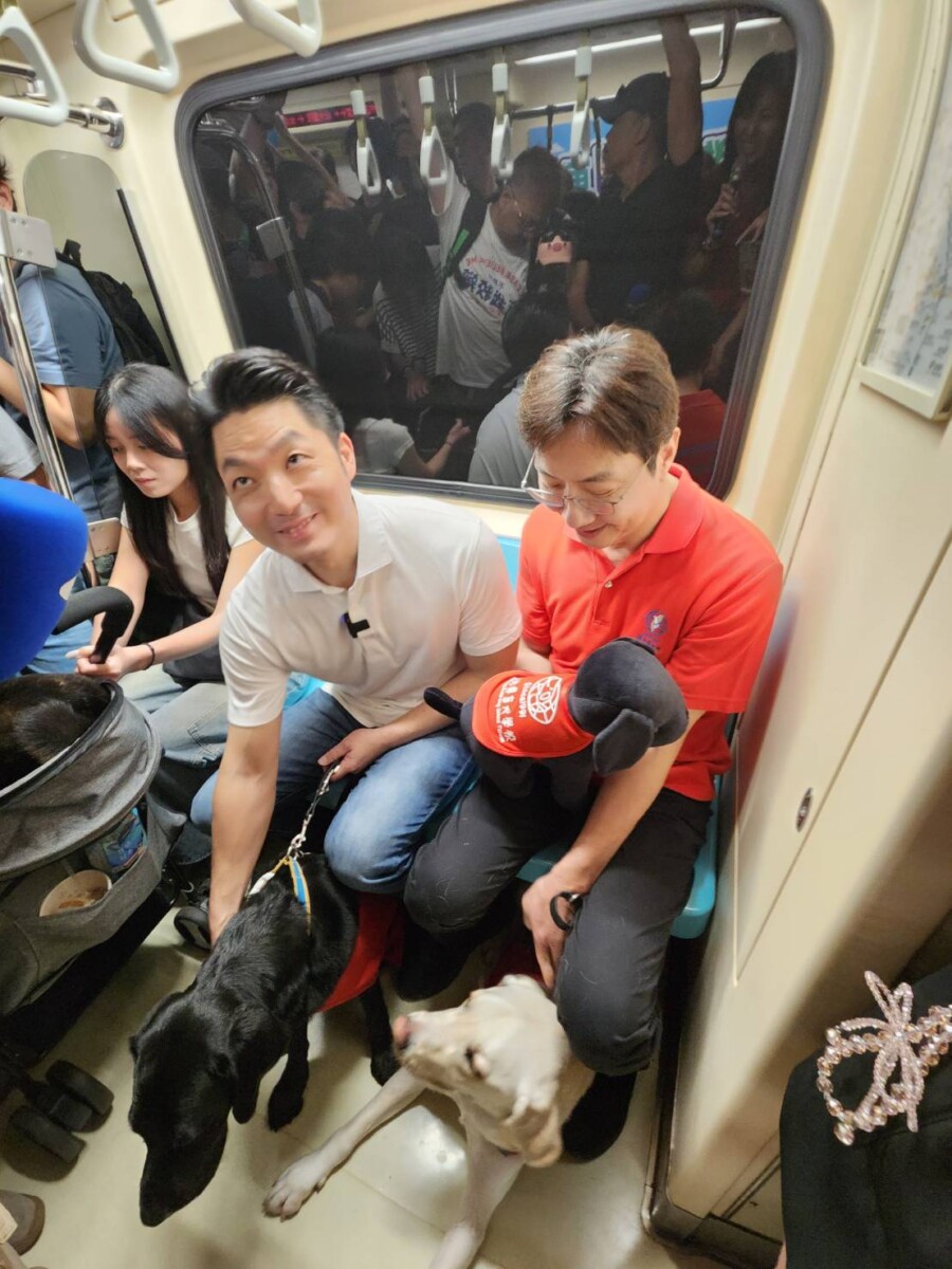 F76397ef39bf347d5683ed8359f18fcc