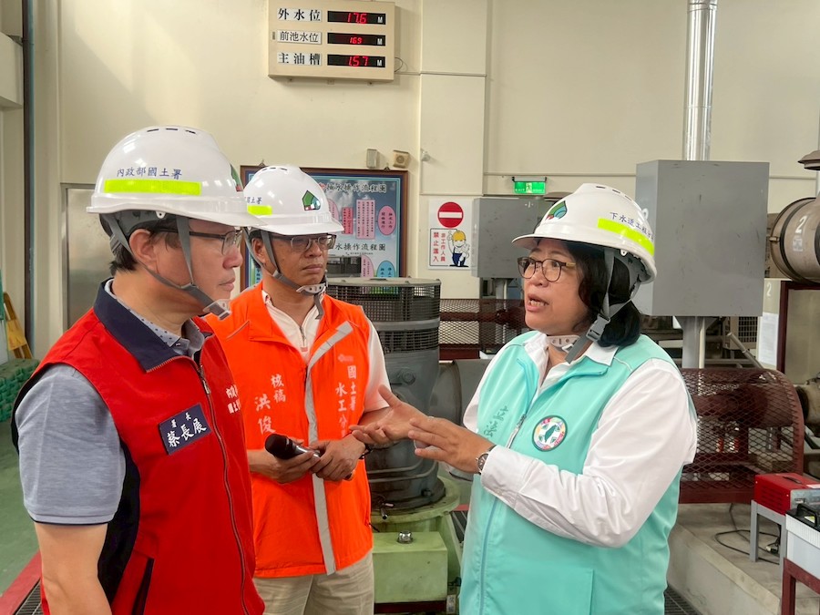 王美惠立委再邀國土署署長蔡長展會勘，持續爭取嘉義市治水與防洪建設經費與改善工程。（圖/王美惠立委服務處提供）