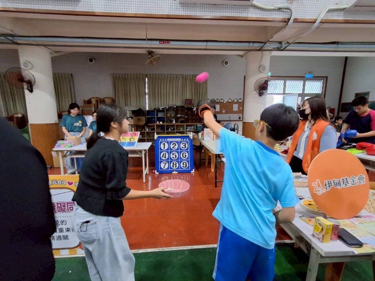 37d65cf5490214643694ec81ddb7d4c1