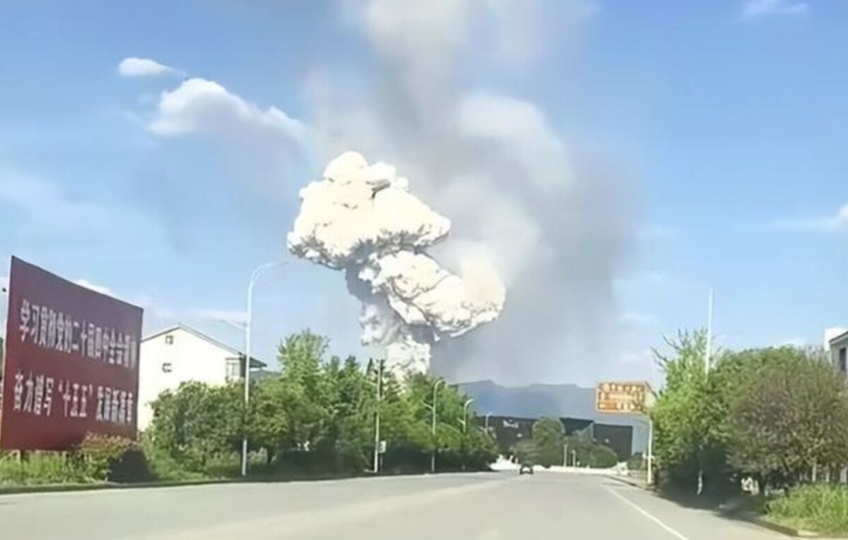 湖南煙火廠驚天爆炸釀21死61傷　蕈狀雲數十公里可見