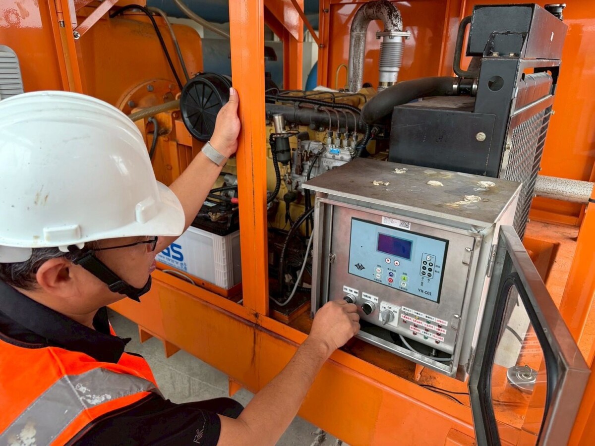 ▲透過抽水站、大型移動式抽水機、防汛物資及智慧監測系統等多重防線，24小時掌握雨量。(圖/記者顏淑娟翻攝)