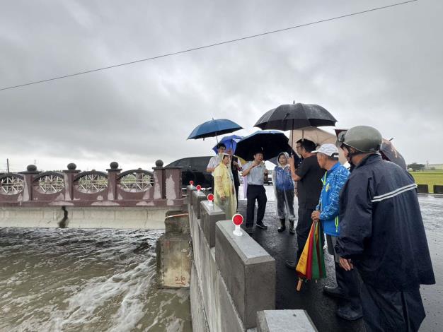 雲林萬興大排豪雨溢淹　張麗善急勘施工防汛缺口要求加速復建