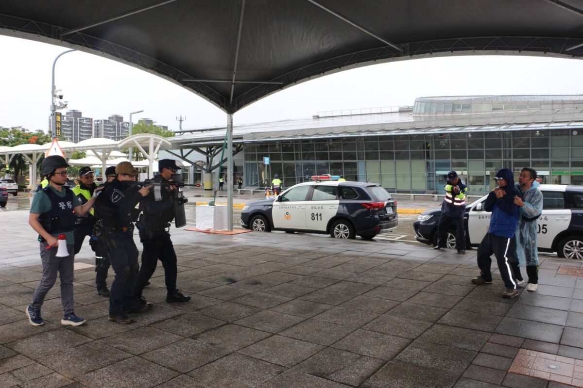 南警高鐵站舉辦靖勇專案演練　跨機關聯合強化大眾運輸場域安全防護